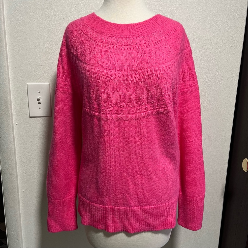 Talbots Womens Size Large Festive Pink Textured Cable Yoke Crewneck Sweater Wool